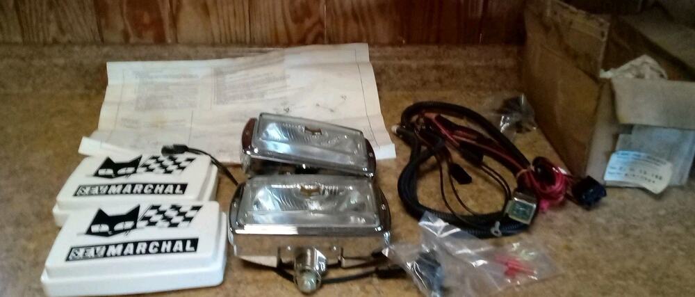 NOS Genuine AMC Jeep Renault Fog lights S.E.V. Marchal Kit 859 GT